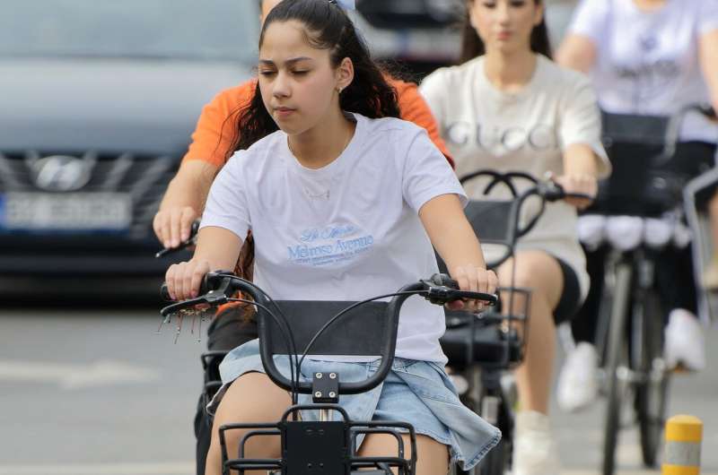 Bike Bus: Promoting Sustainable & Safe Mobility - Global Movement Growing