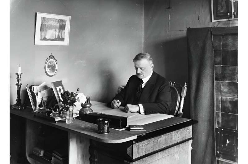 Jean Sibelius and the Rise of Radio in Finland: A New Historical Perspective
