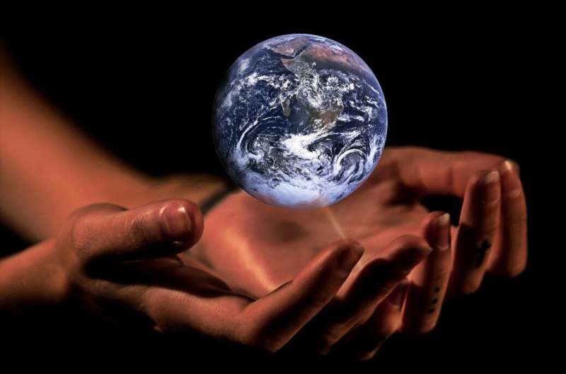 Climate Policy Backlash: How Combining Initiatives Can Hurt Support