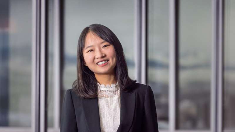 The Double-Edged Sword of Workplace Enthusiasm: Benefits & Drawbacks