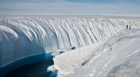 Satellite Data Reveals Accelerated Greenland Ice Melt, Heightening Global Flood Threat