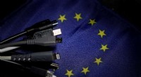 EU Sets Universal Charger Standard, Challenging Apple