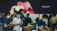 Apple Supplier Production Halted in Shanghai Due to COVID-19