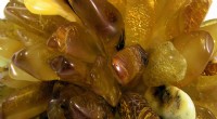 Âmbar Verde Explicado:Origens, Propriedades e Valor 