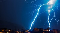Sfatare 14 miti comuni sui fulmini:cosa devi veramente sapere 